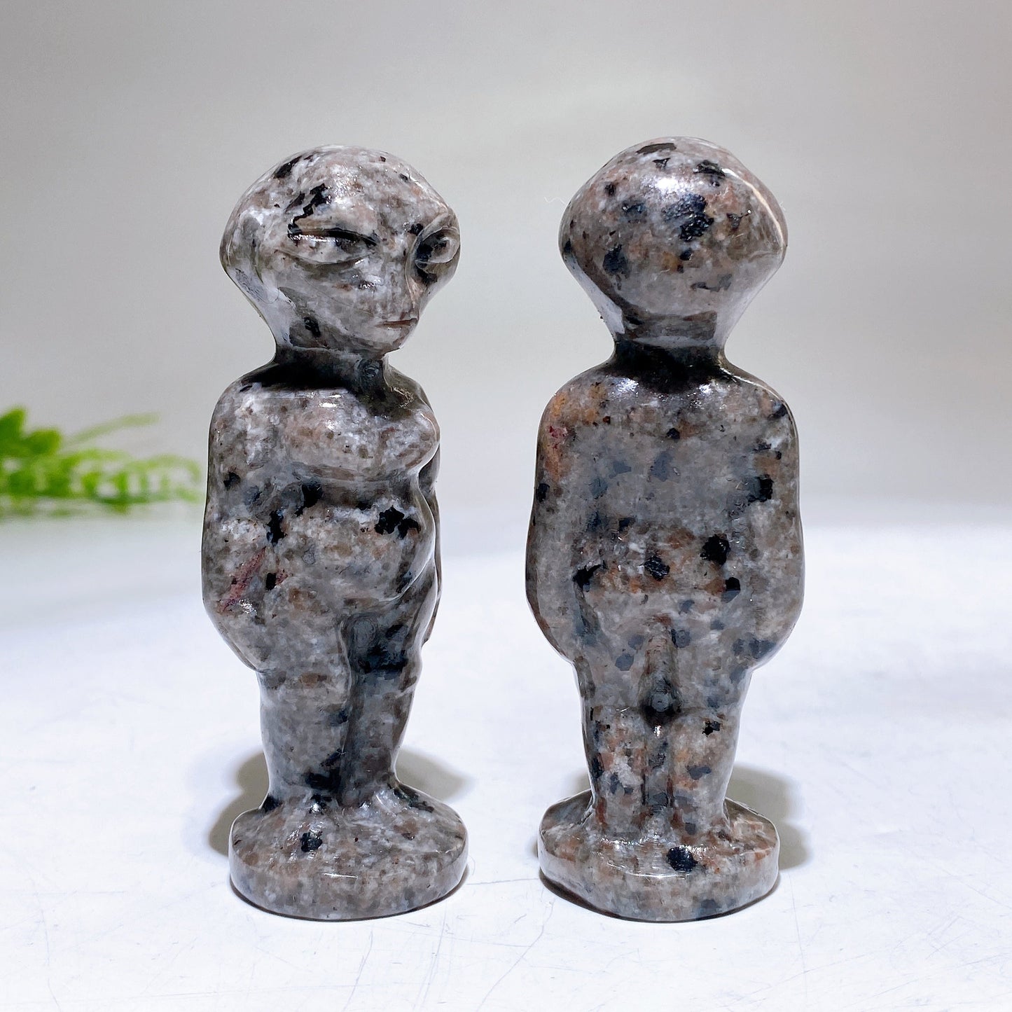 3.2" UV Reactive Yooperlite Alien Carving Wholesale