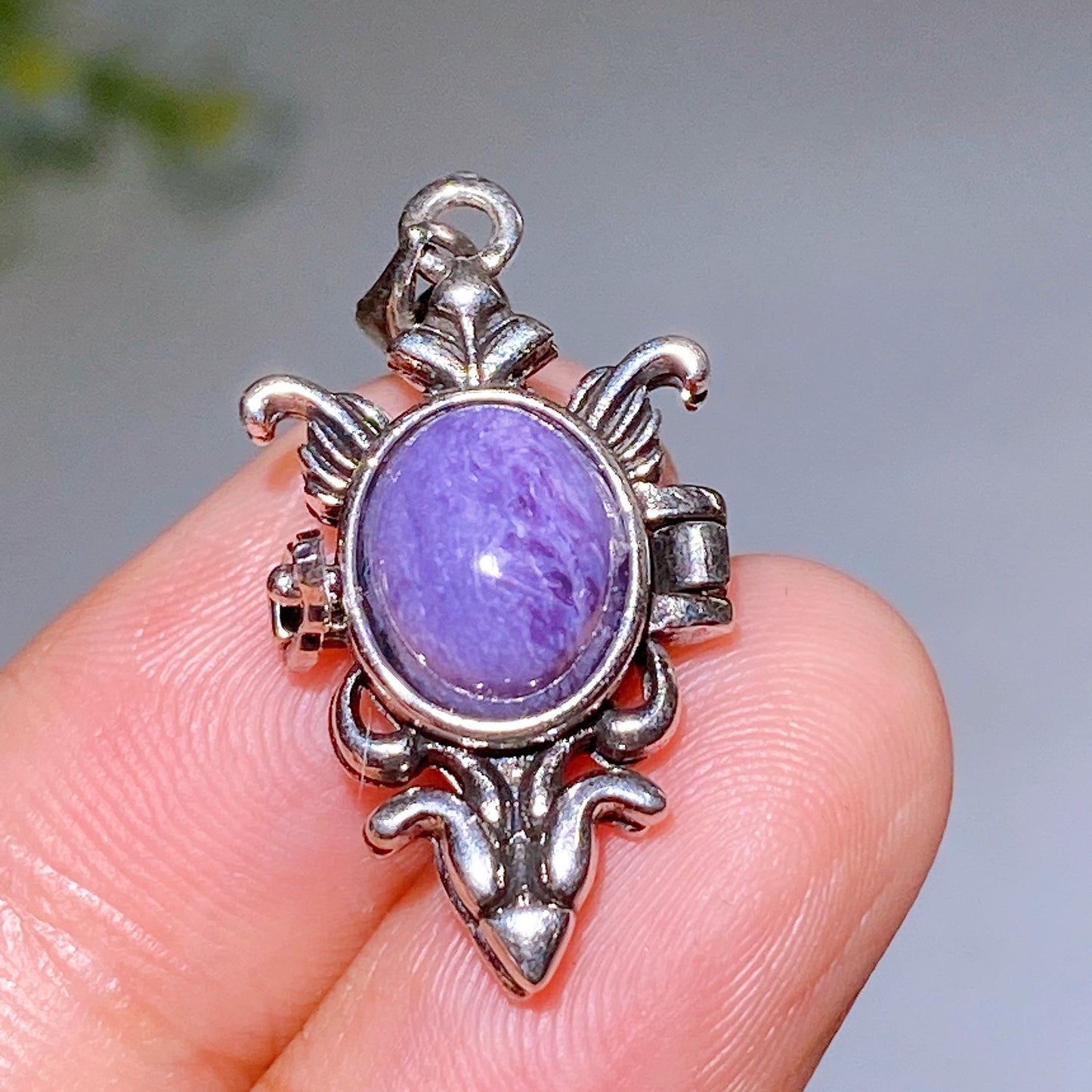 25mm Multi-Material Natural Crystal Pendant Wholesale
