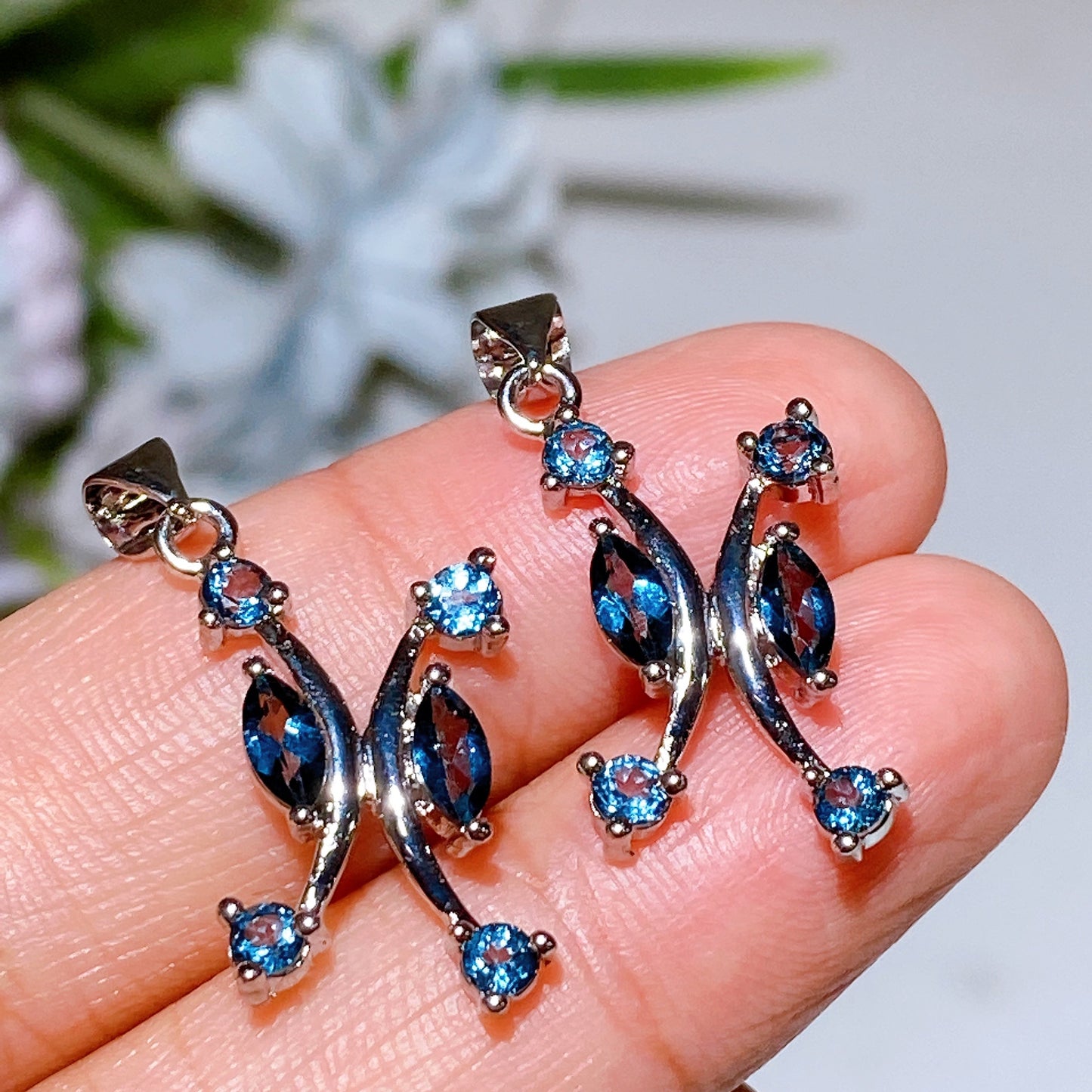 Cooper Silver Plated Blue Topaz Pendant Crystal Healing Bulk Wholesale