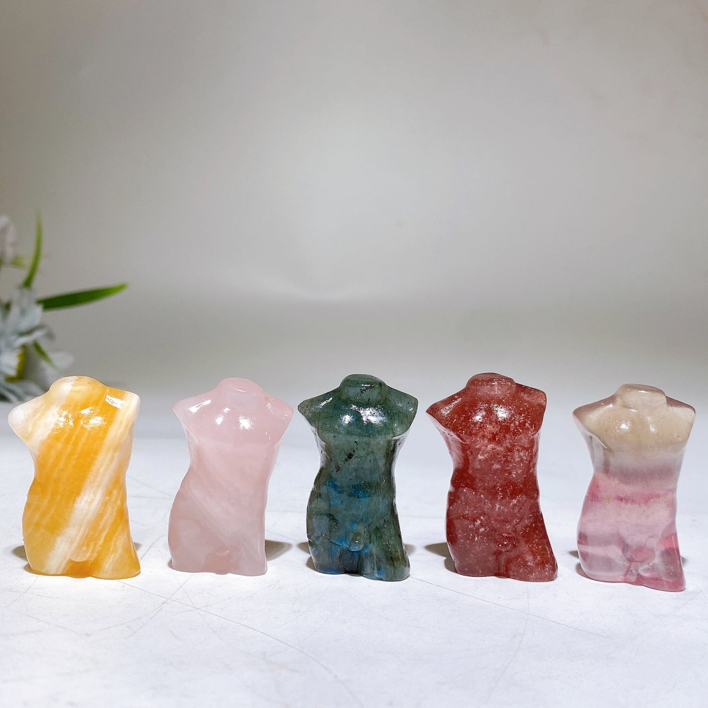 1.5" Crystal Model Carving Crystal Healing Bulk Wholesale