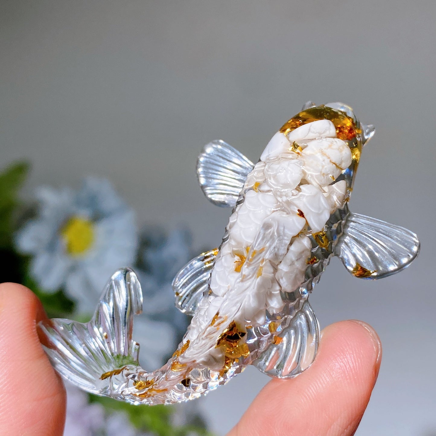 Resin Fish Infused Crystal Chips Carving Crystal Healing Bulk Wholesale