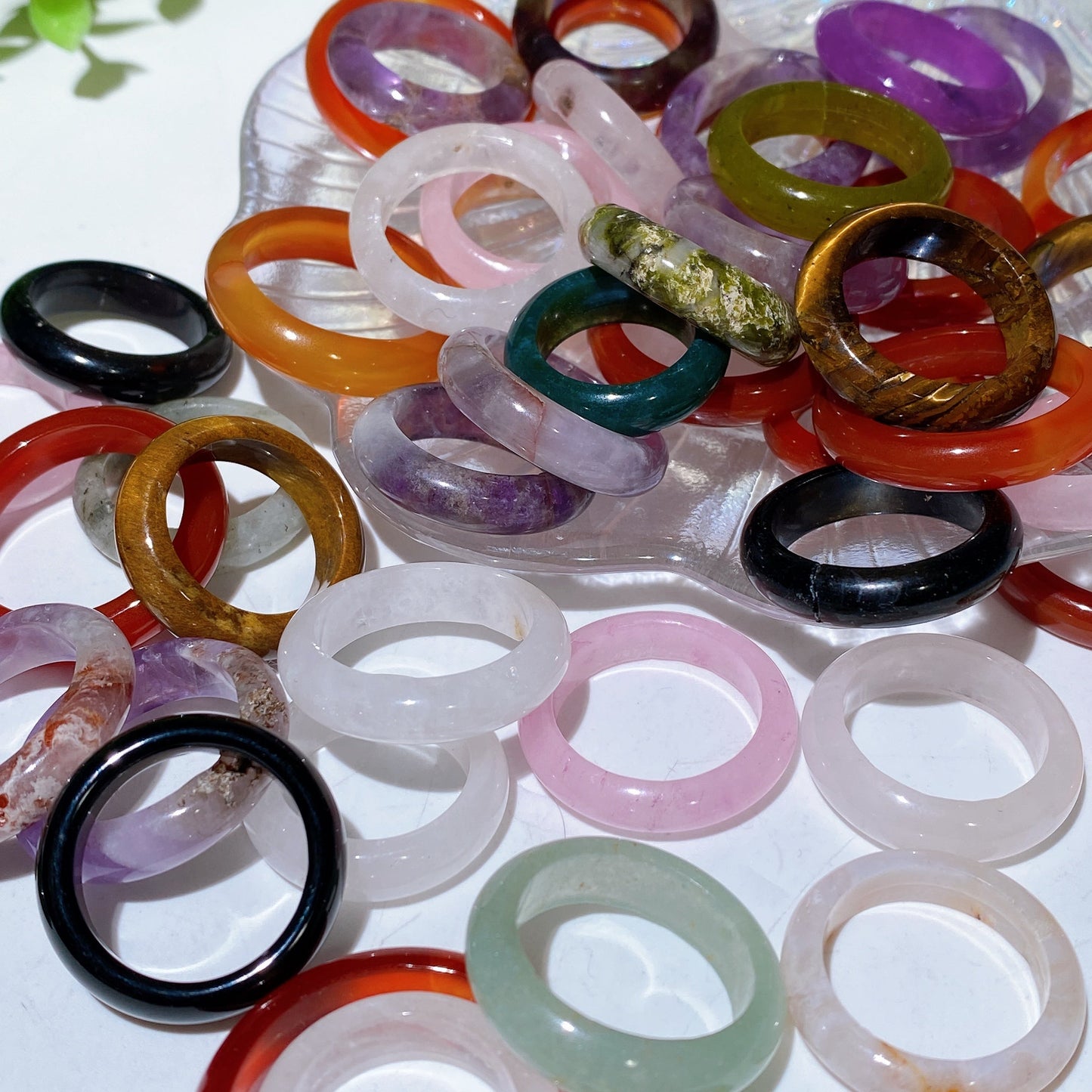 15-22mm Mixed Crystal Rings Bag Crystal Healing Bulk Wholesale