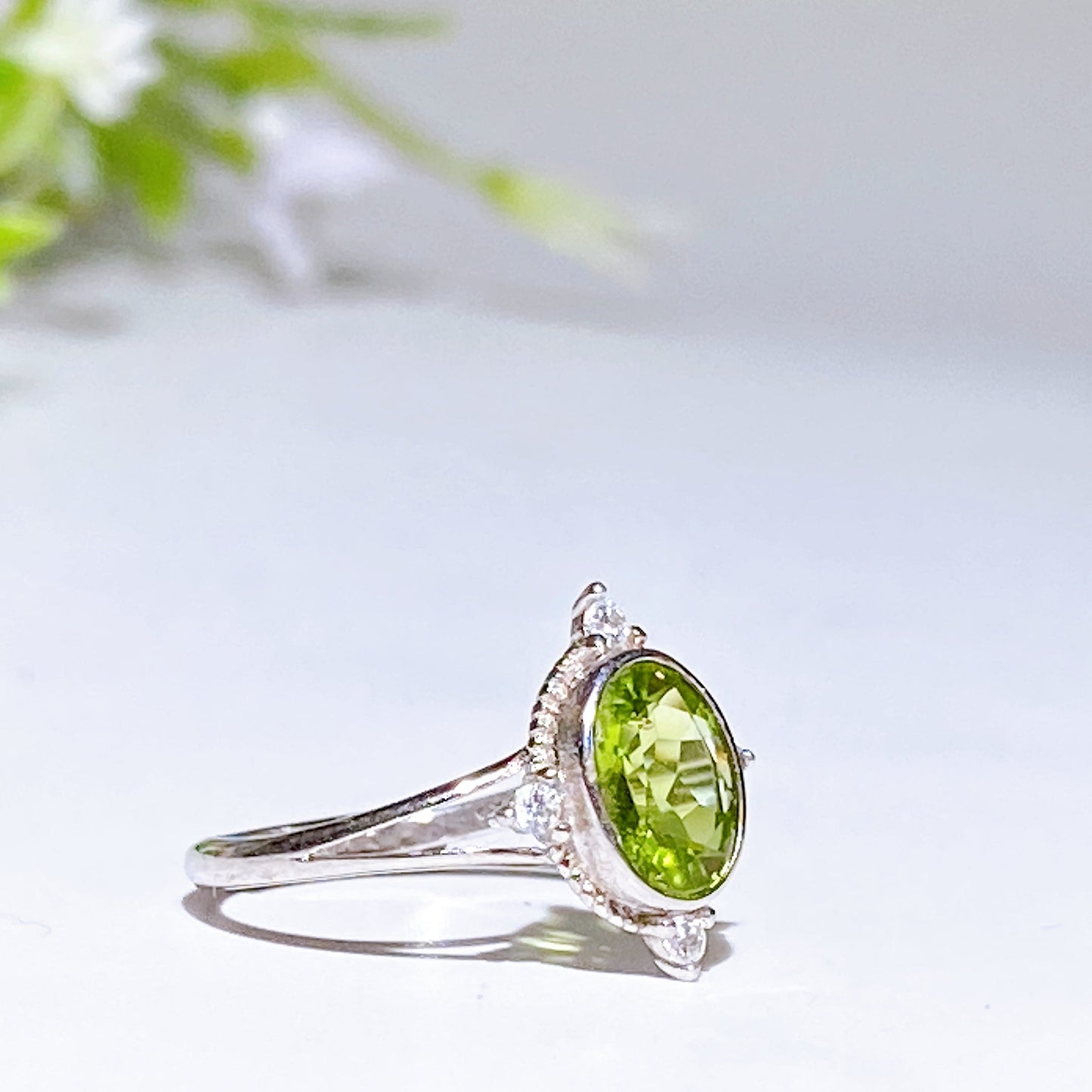 Sterling Silver Peridot Crystal Healing Bulk Wholesale