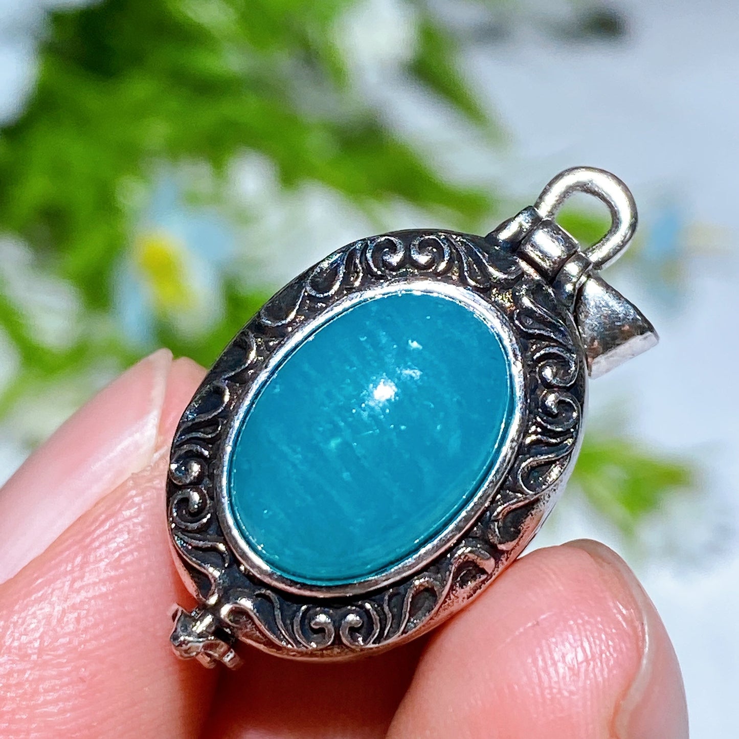 Crystal Poison Pendant Crystal Healing Bulk Wholesale