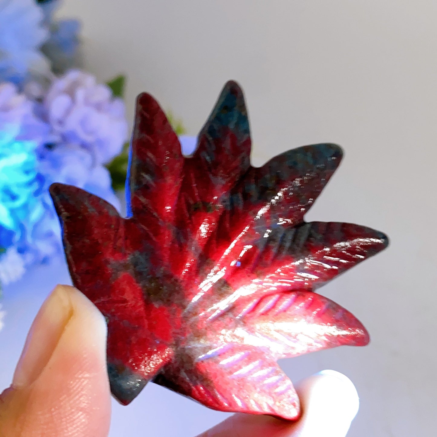 1.8"-2.0" Crystal Maple Leaf Carving Crystal Healing Bulk Wholesale
