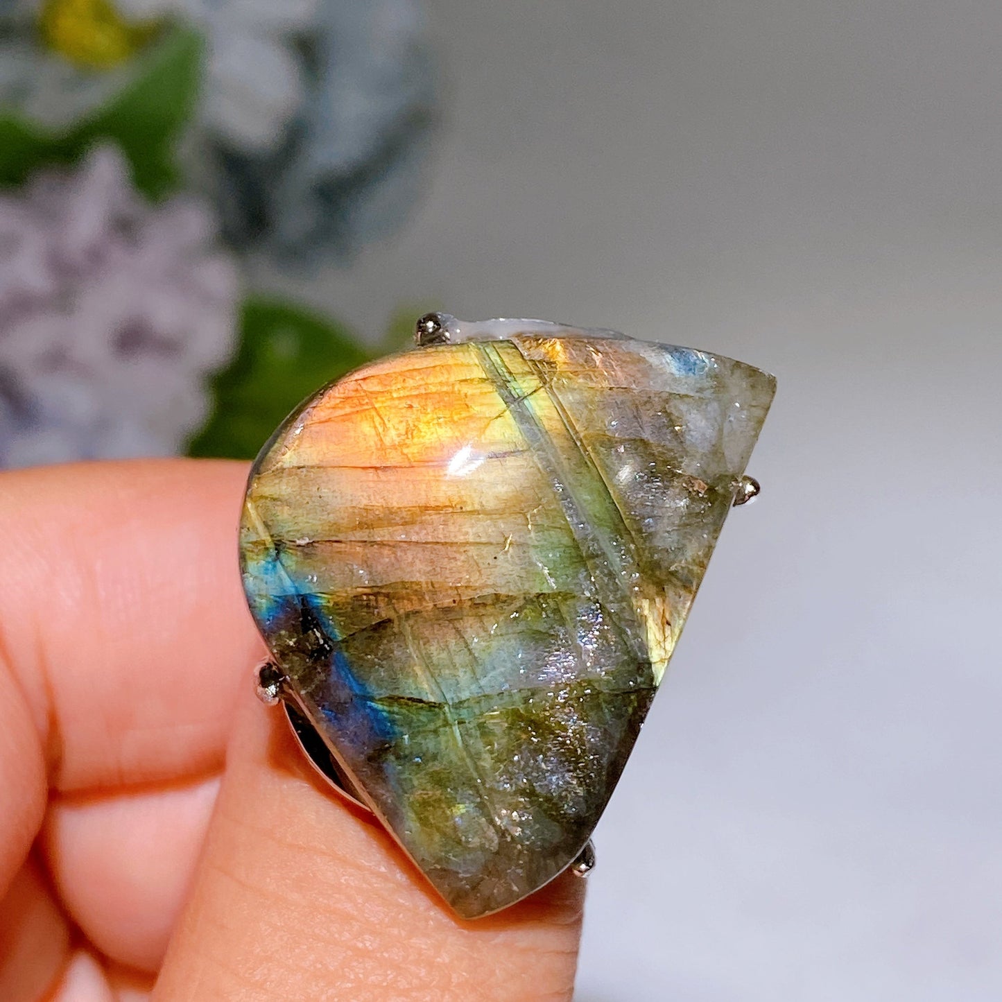 1.2"-1.7" Irregular Shape Labradorite Ring Crystal Healing Bulk Wholesale
