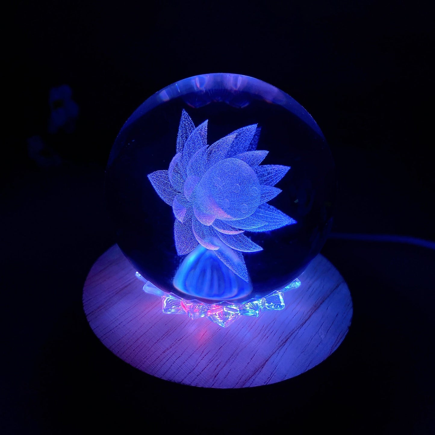 Wooden Lotus Spinning Lamp Stand Crystal Healing Bulk Wholesale