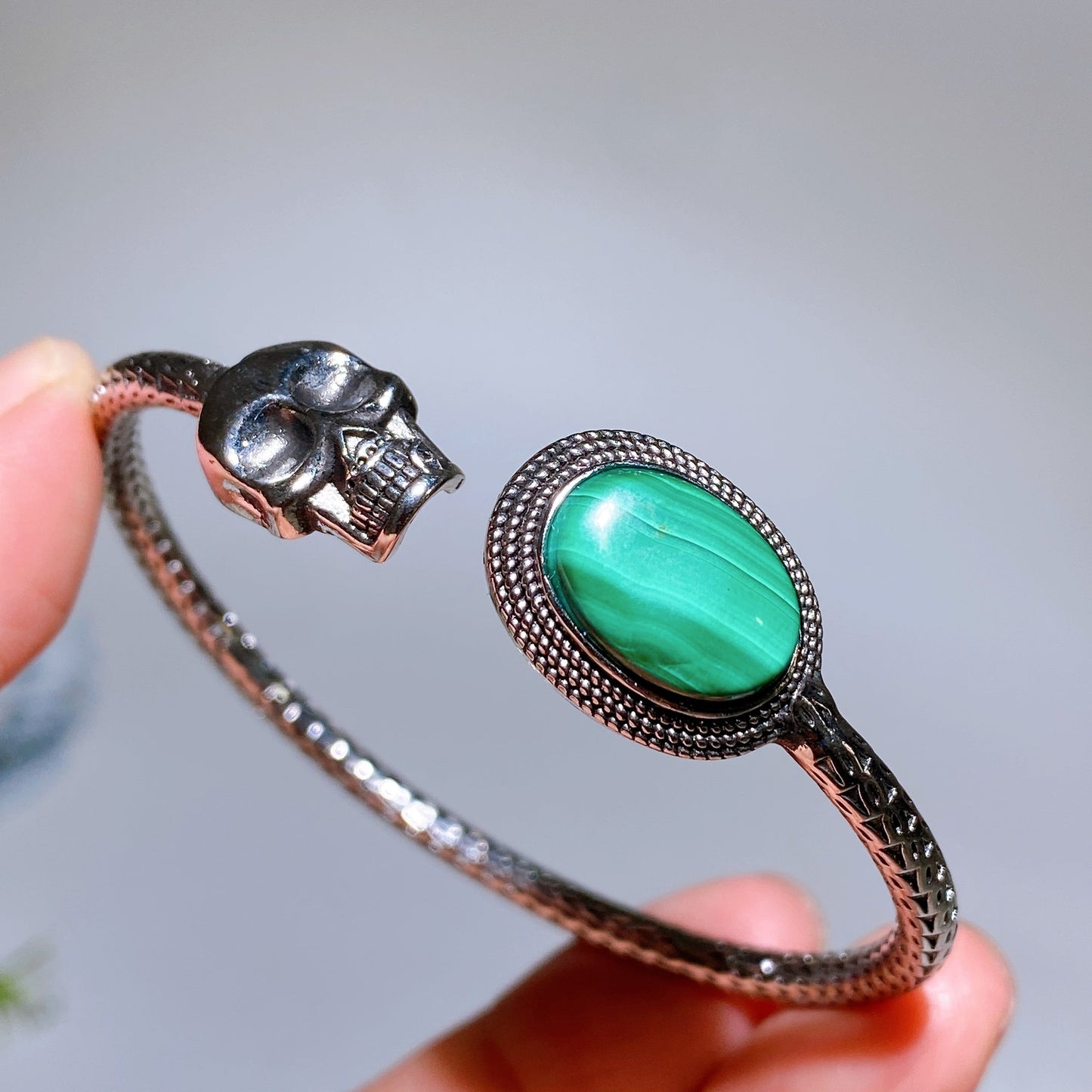 Metal Skull Crystal Bangle Crystal Healing Bulk Wholesale