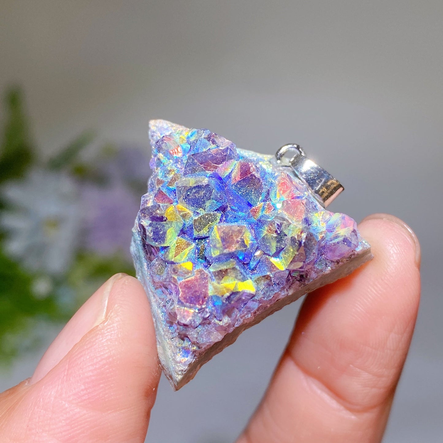 Irregular Shape Aura Cluster Pendant Crystal Healing Bulk Wholesale