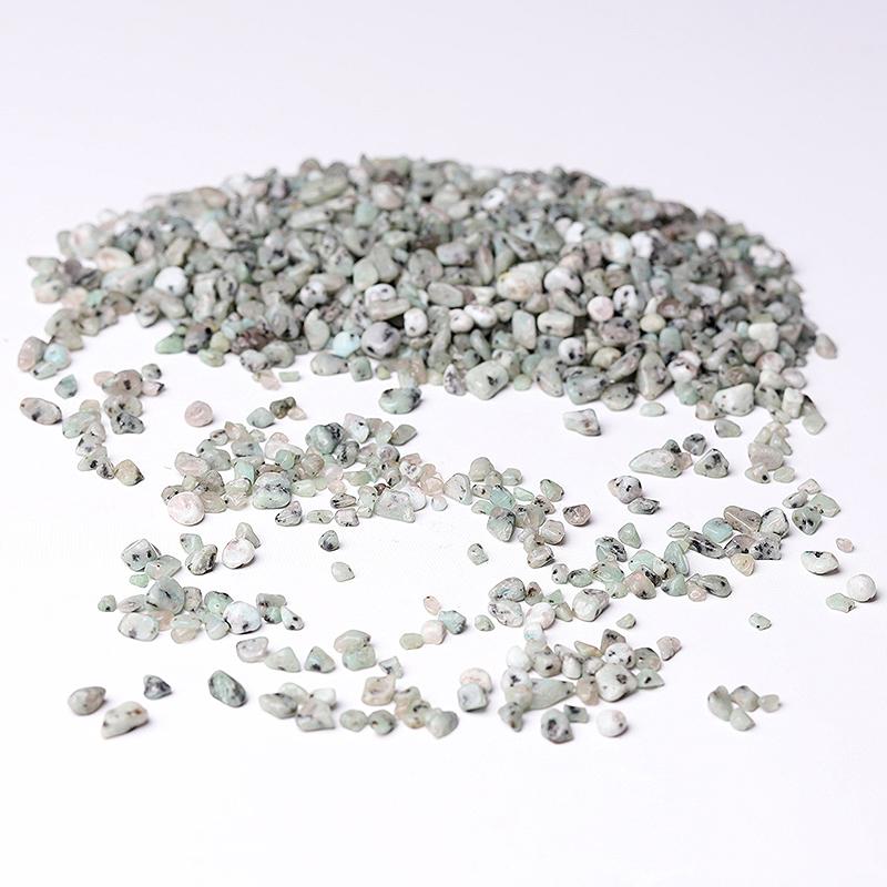 0.1kg Different Size Natural Kiwi Jasper Chips Crystal Chips for Decoration Wholesale Crystals