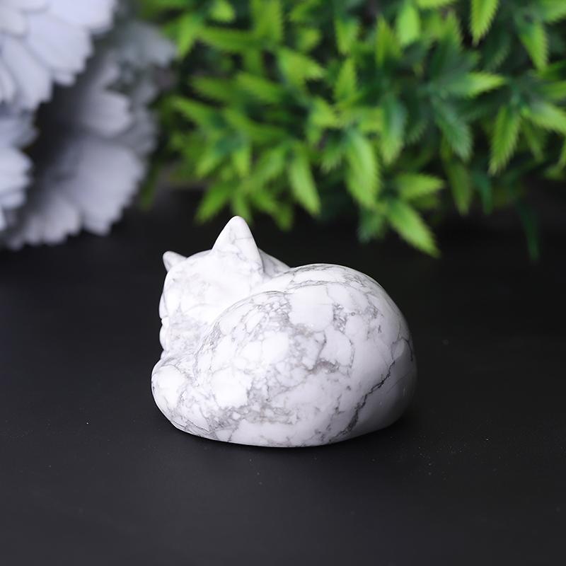 2.1" Howlite Sleepy Cat Crystal Carvings Wholesale Crystals
