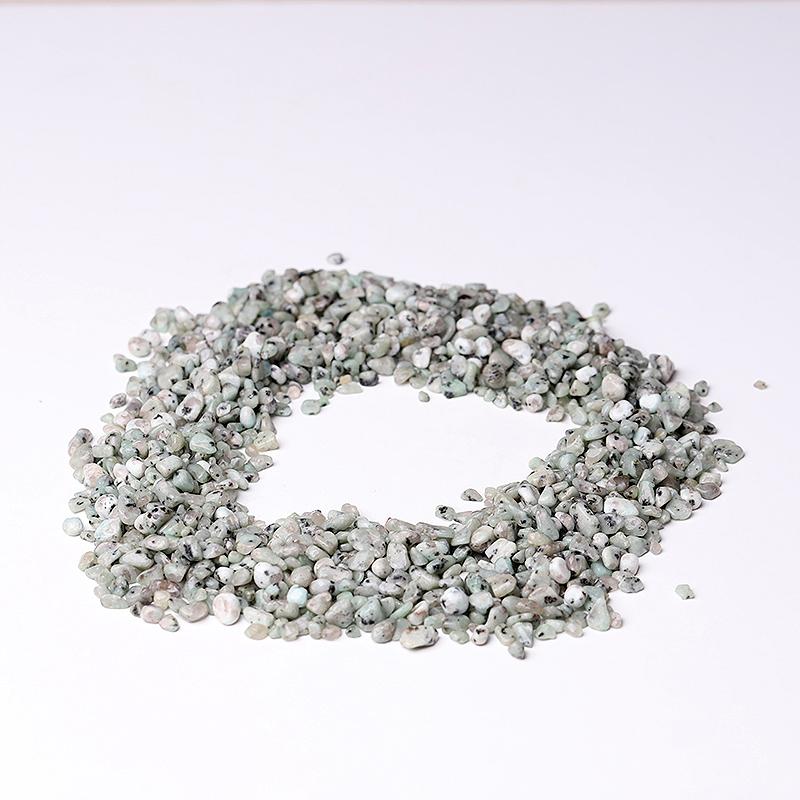 0.1kg Different Size Natural Kiwi Jasper Chips Crystal Chips for Decoration Wholesale Crystals