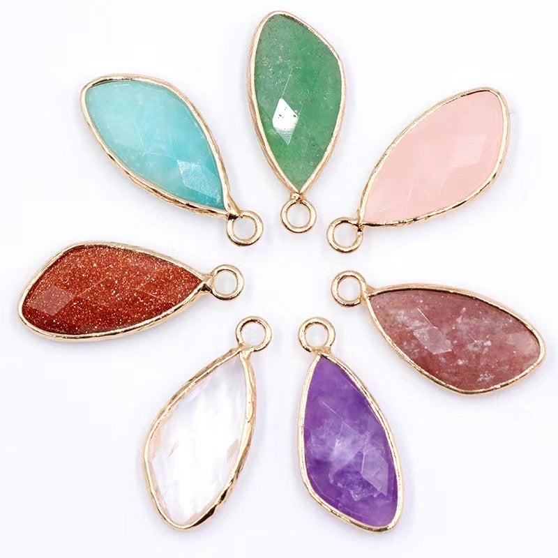 25mm Irregular Water Drop Shape Crystal Pendant with Golden Rim Wholesale Crystals